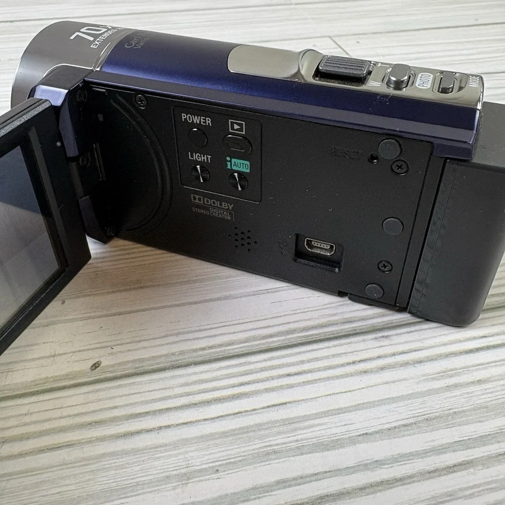 Sony Handycam Digital Video Camcorder DCR-SX45 W/ Charger, Memory Card Tested